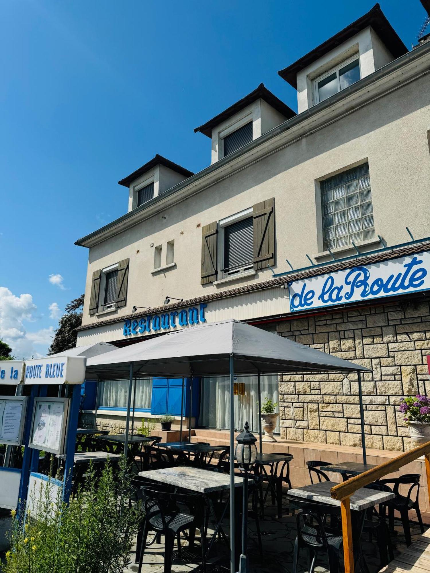 Le Relais De La Route Bleue Hotel Saint-Loup  Екстериор снимка
