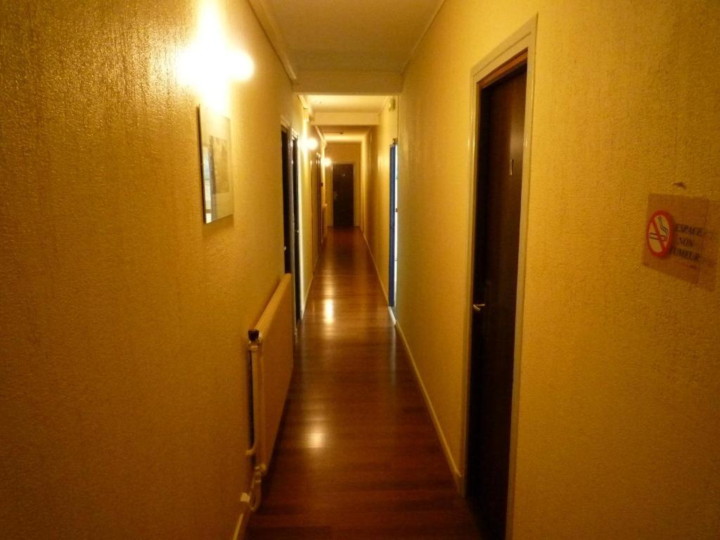 Le Relais De La Route Bleue Hotel Saint-Loup  Екстериор снимка